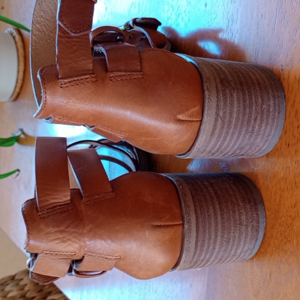 Madewell Brown Leather Strappy Block Heel Sandals - Picture 5 of 15